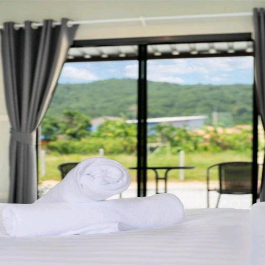 Malinee Resort Bangtau-part Kültér fotó