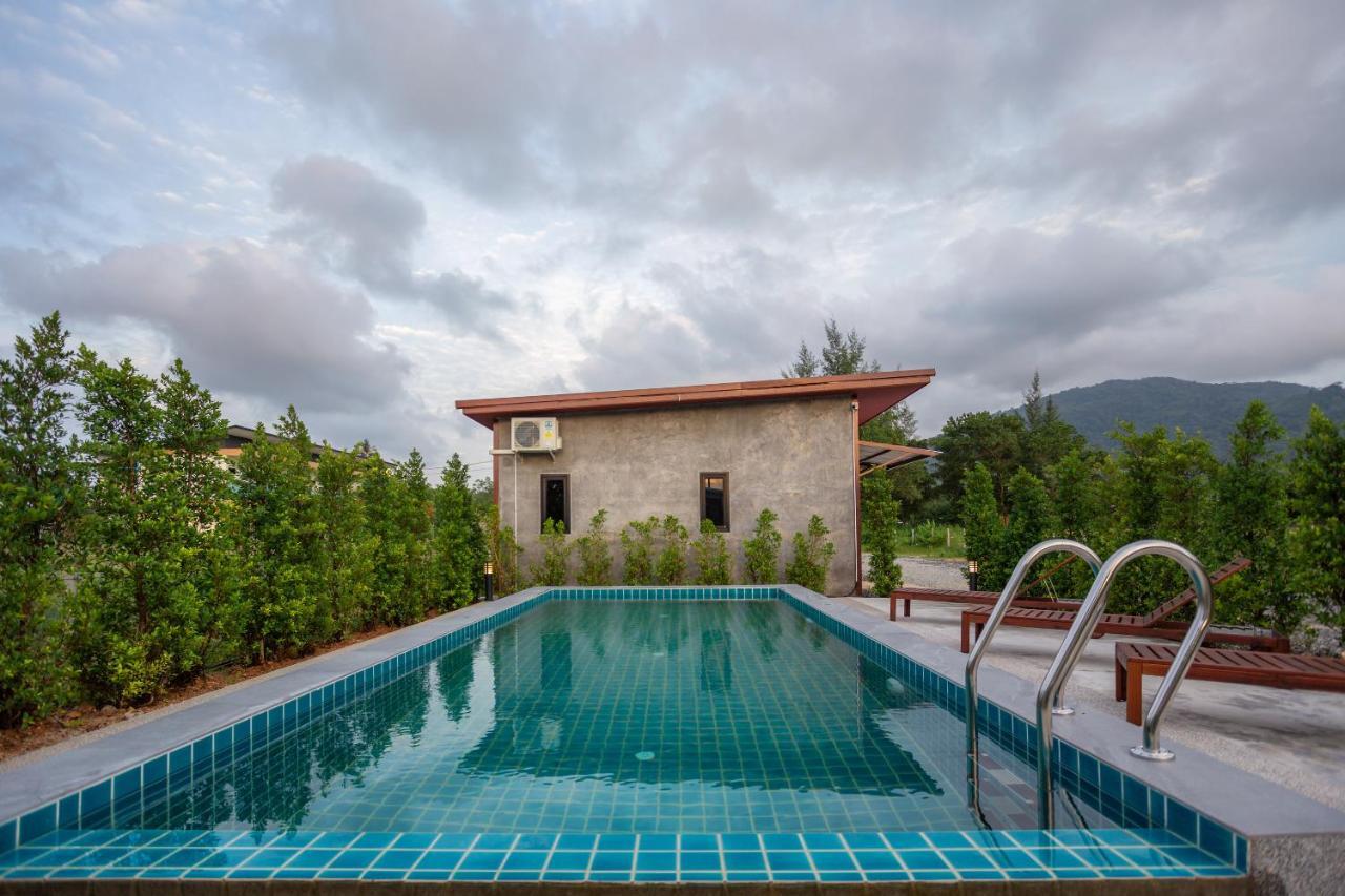 Malinee Resort Bangtau-part Kültér fotó