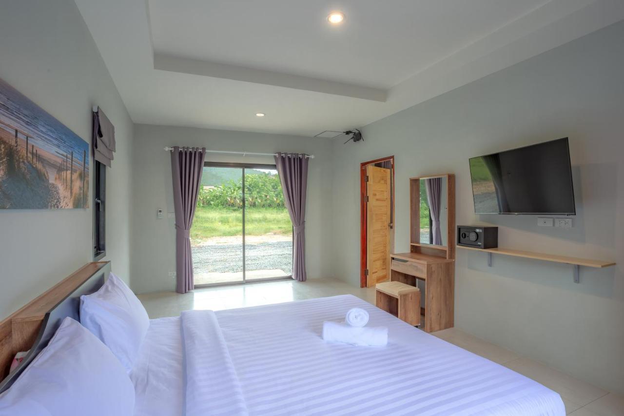 Malinee Resort Bangtau-part Kültér fotó